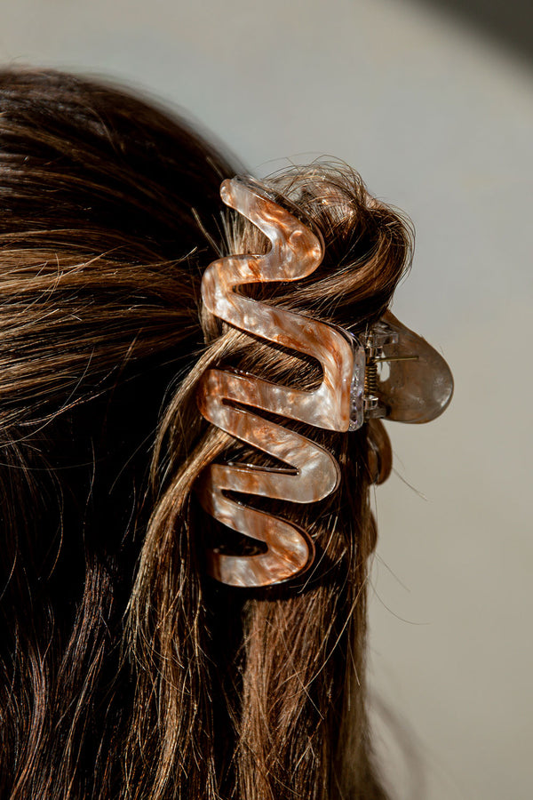 Ara Curve Claw Clip