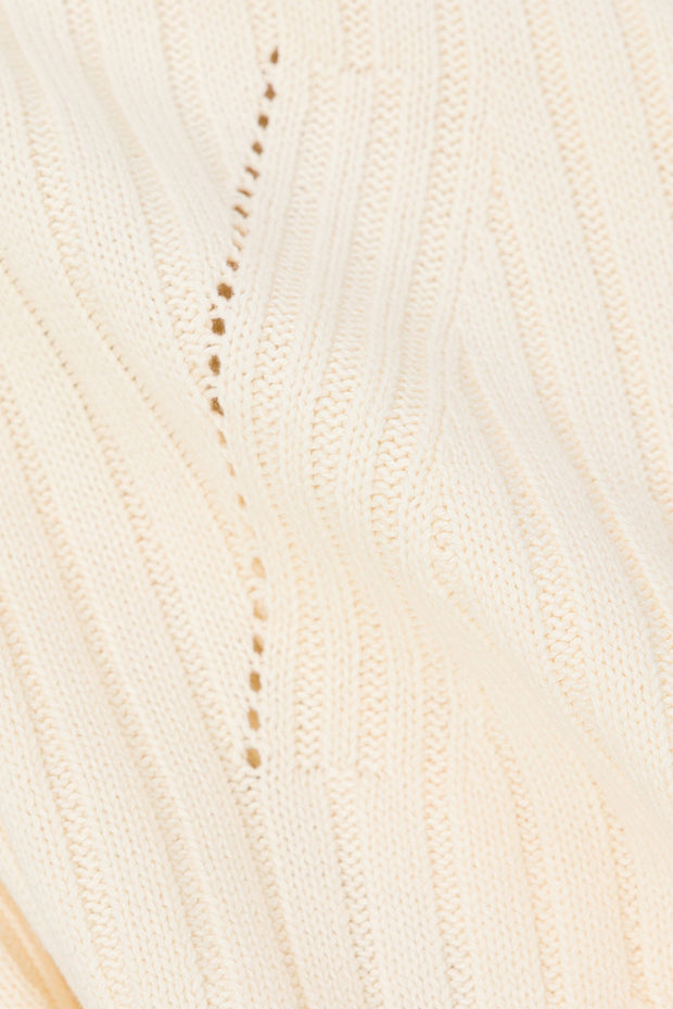 true-to-color:#ffffff