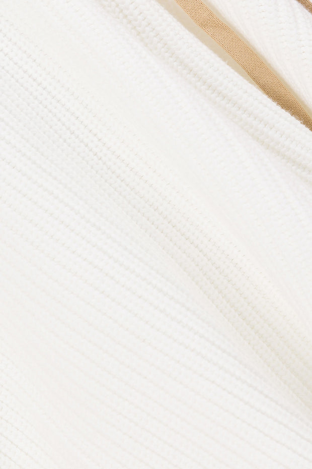 true-to-color:#ffffff