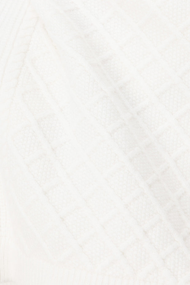 true-to-color:#ffffff