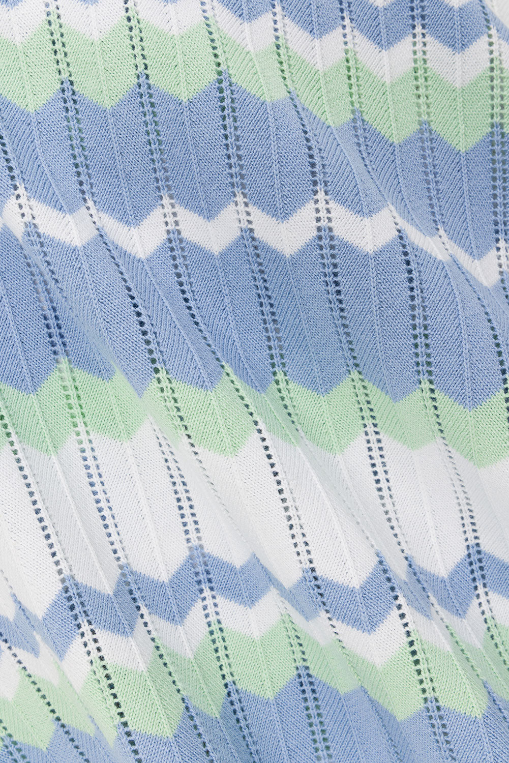 true-to-color:#ffffff