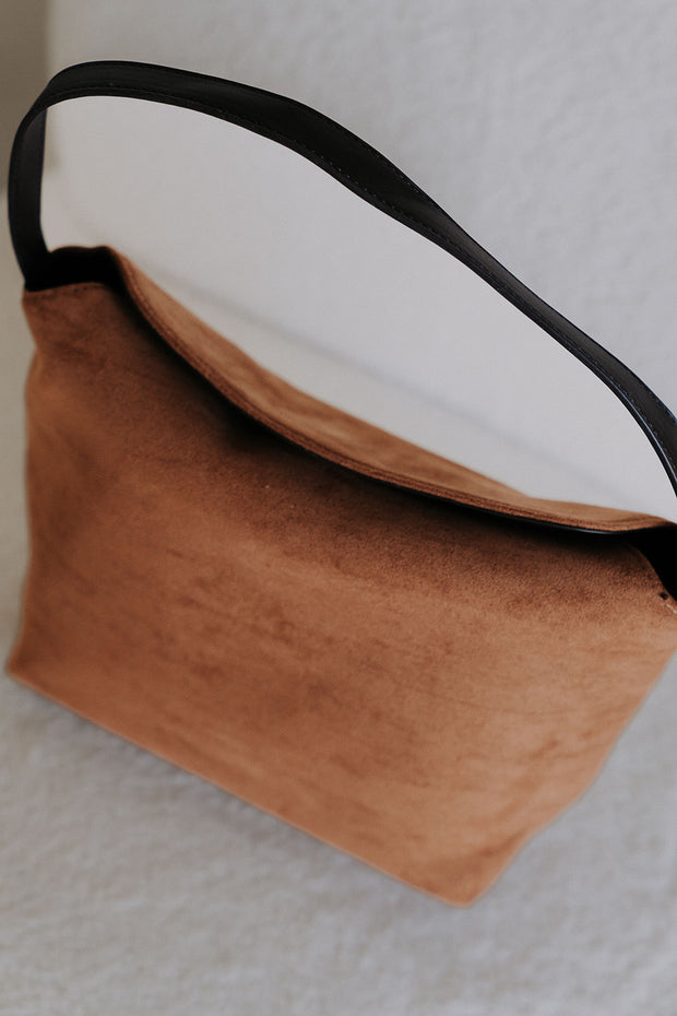 Tewai Shoulder Bag - Dark Tan