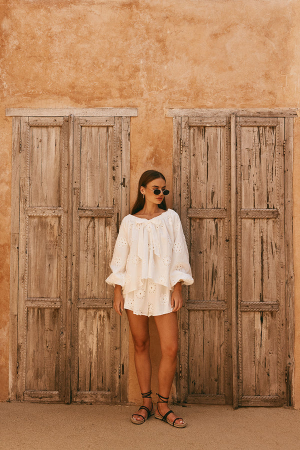 Aveline Shorts