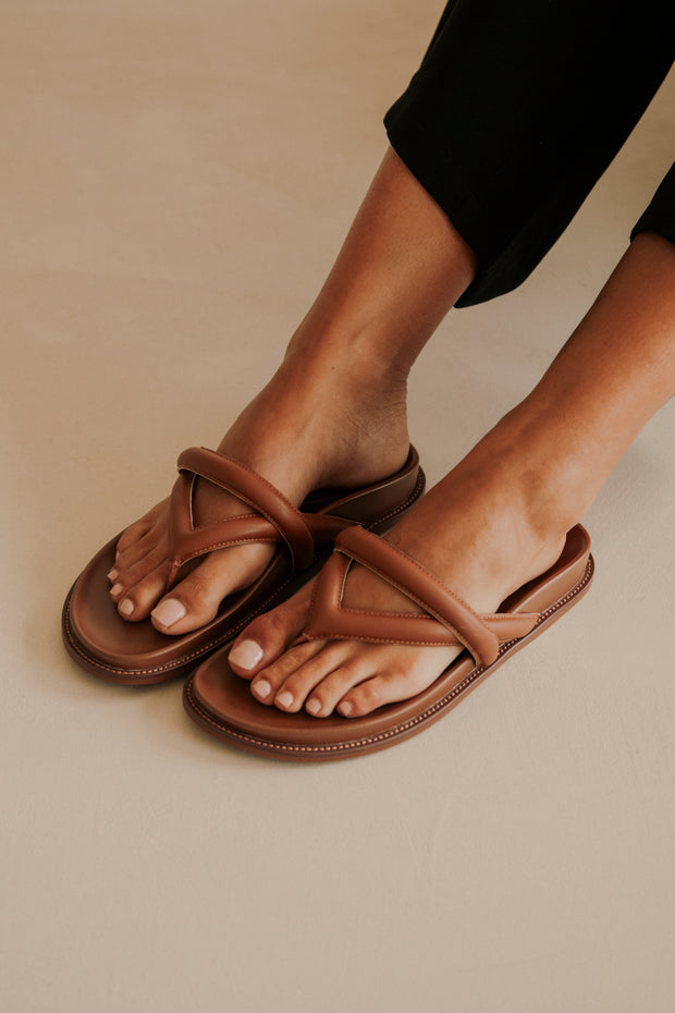 Vivian Sandals - Tan