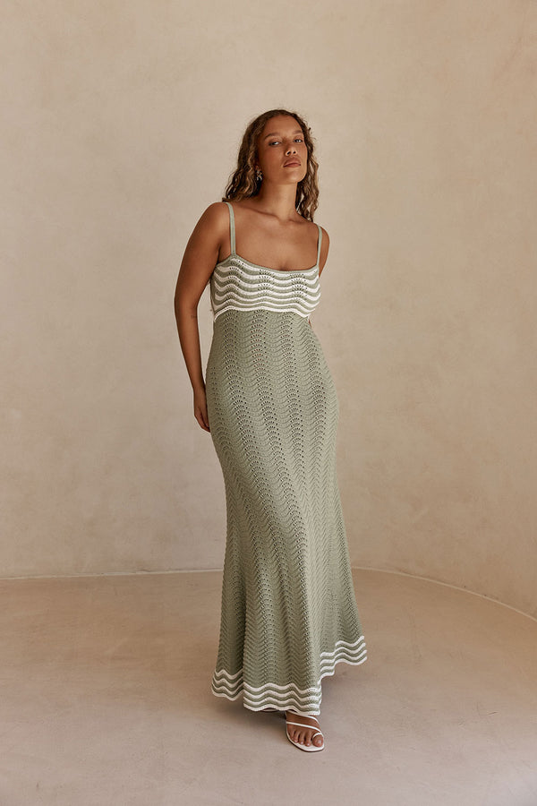 Scallop Knit Maxi Dress
