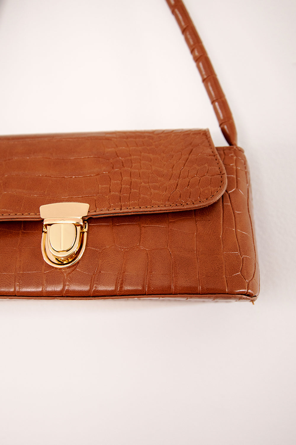 Levene Baguette Bag