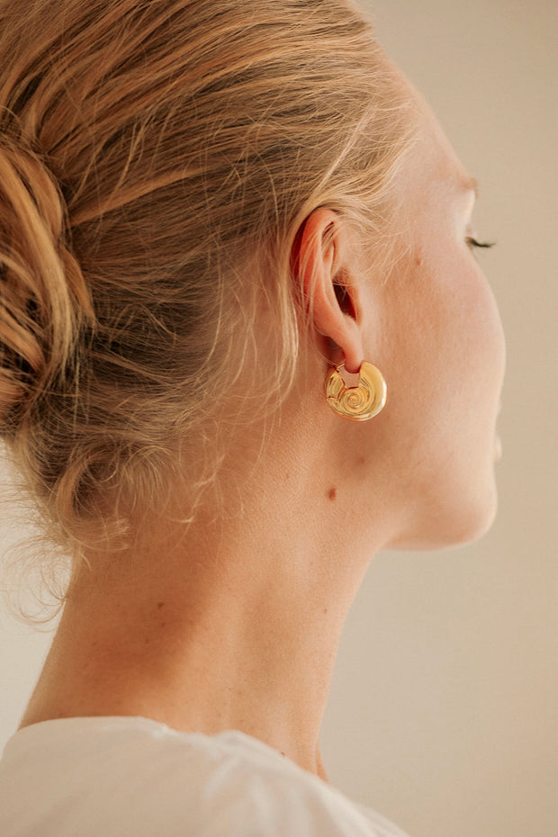 Twirl Shell Earrings