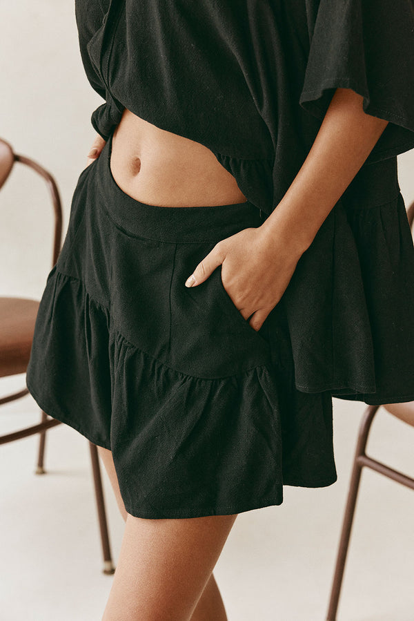 Luna Shorts - Black