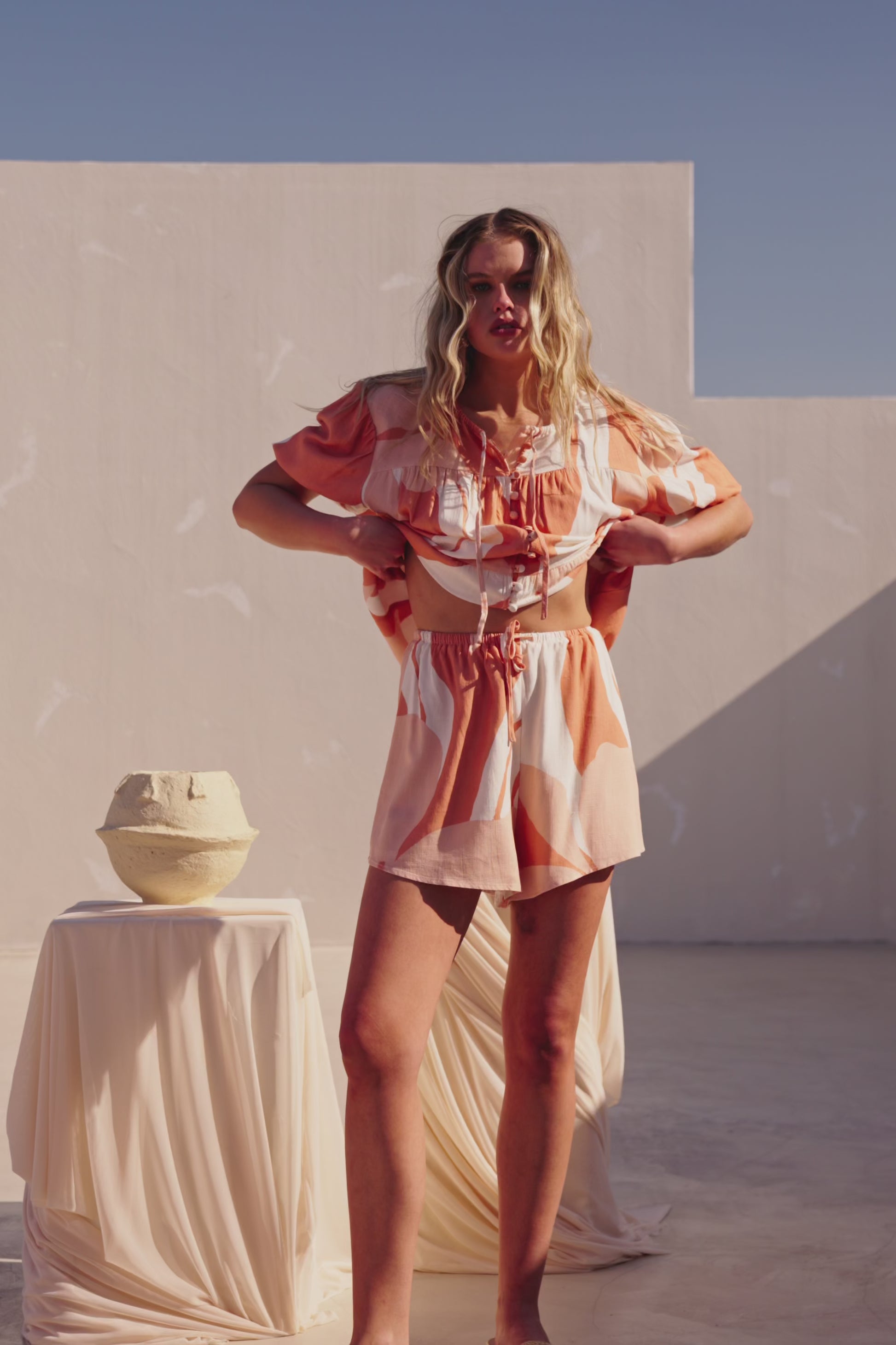 Ales Shorts - Peach Solanto