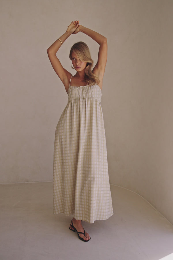 Lissa Dress