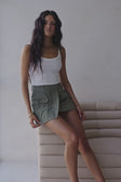 Video, Deluca Skirt