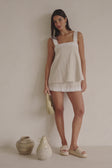 Video, Lottie Dress
