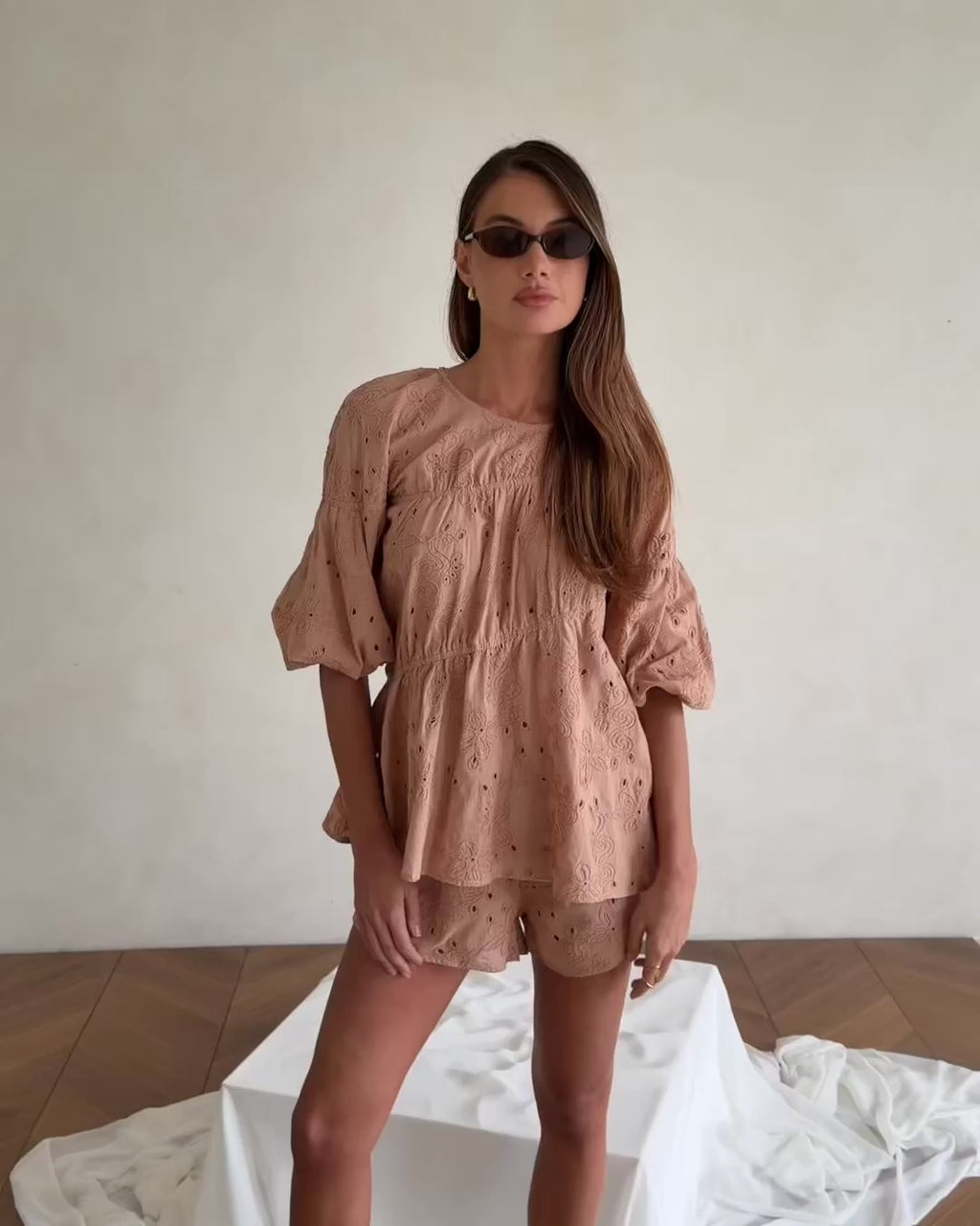 Akel Top - Clay Motif