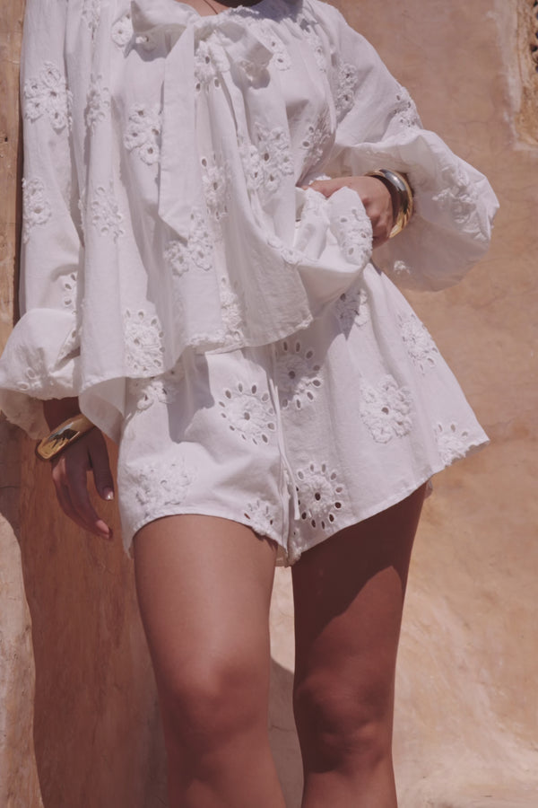 Aveline Shorts