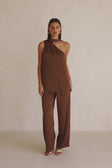 Video, Bailen Pants