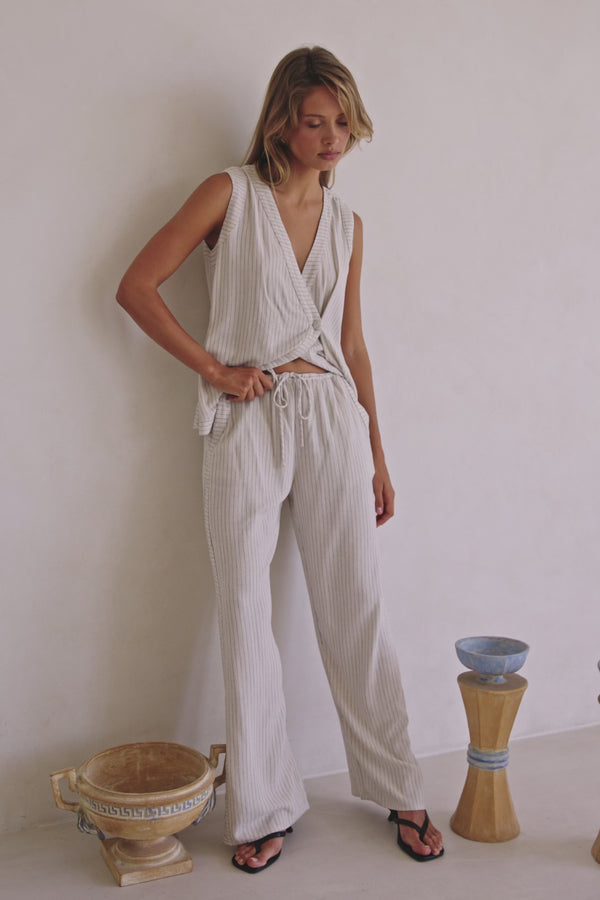 Capri Pants