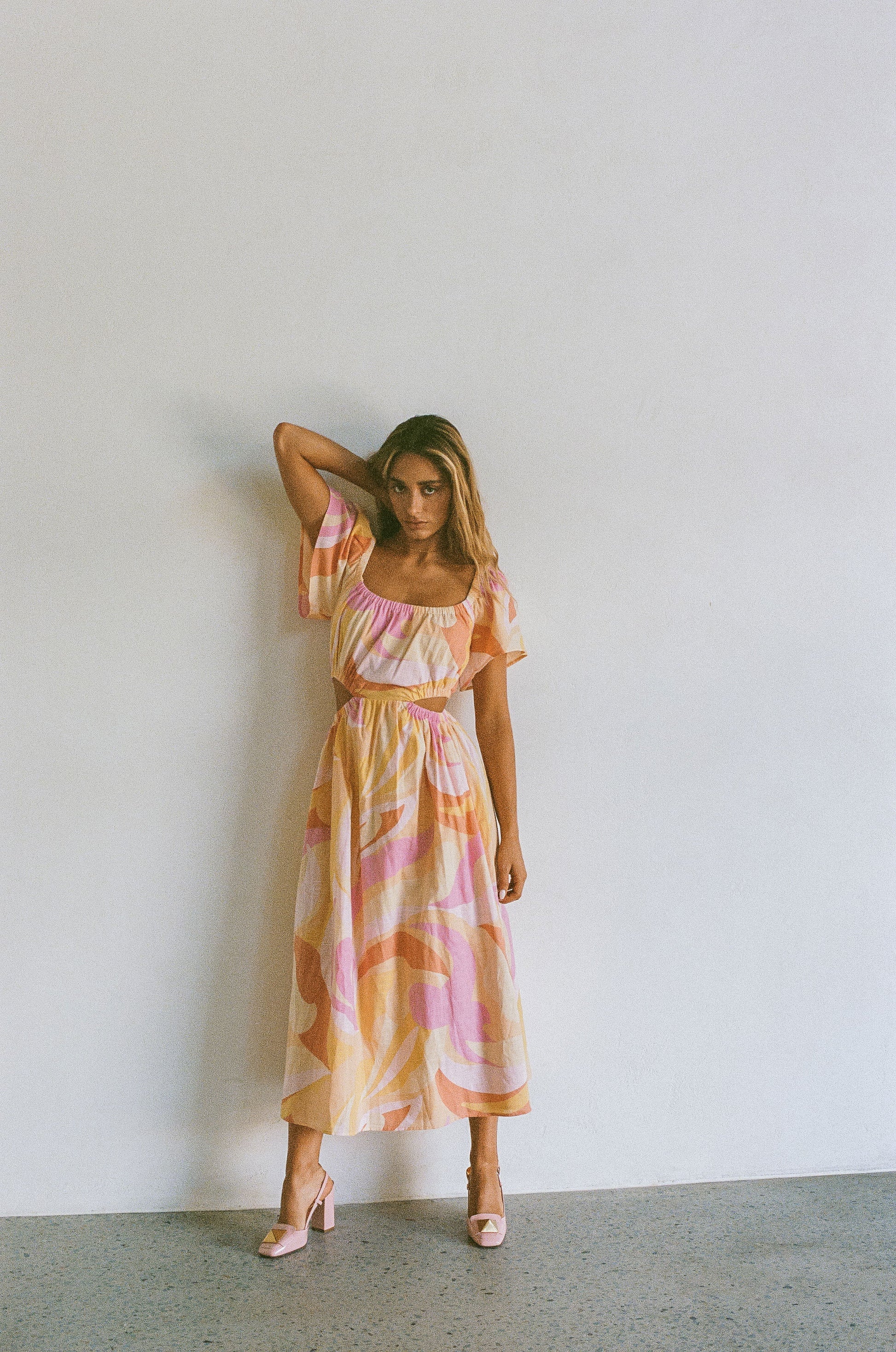 SAMPLE-Ezzy Midi Dress
